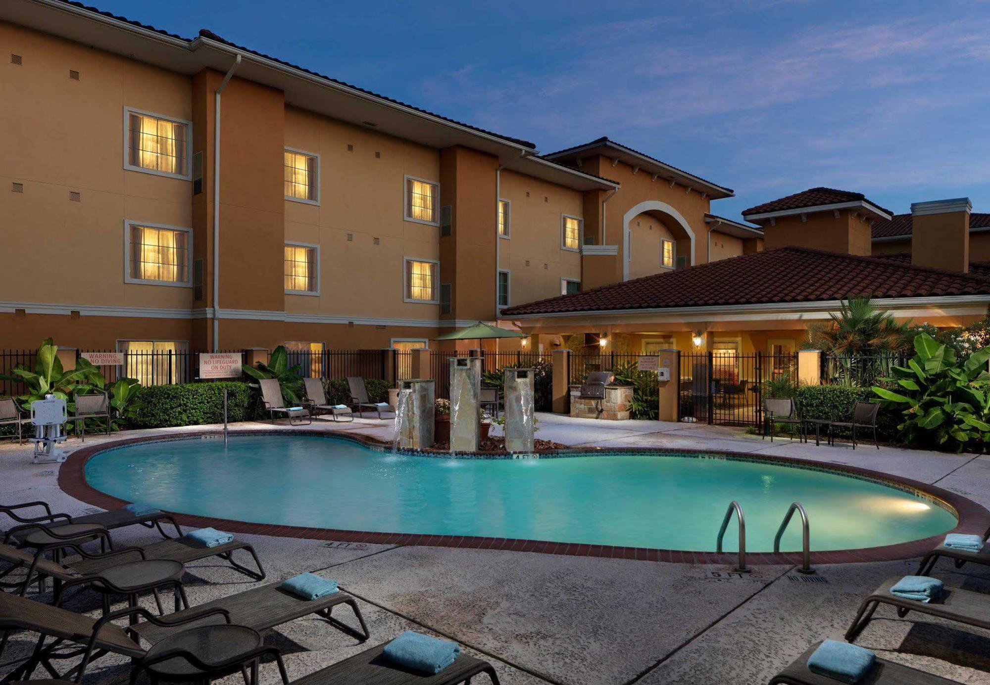 Towneplace Suites Houston North/Shenandoah Eksteriør bilde